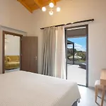 Daya Luxury Lefkada ヴィラ Frínion
