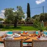 ヴィラ Daya Luxury Lefkada Frínion