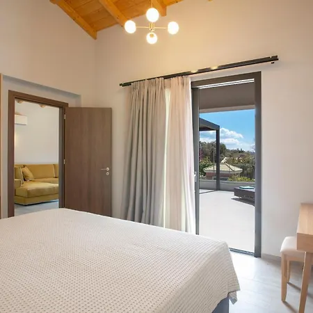 Daya Luxury Lefkada Villa Frínion