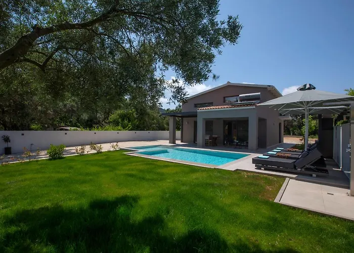 Daya Luxury Lefkada Villa *